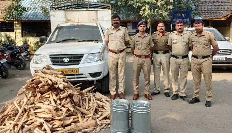 Nandurbar Police | Eight held, sandalwood, oil worth Rs 15 lakhs seized in Nandurbar Police's raid on factories in Madhya Pradesh