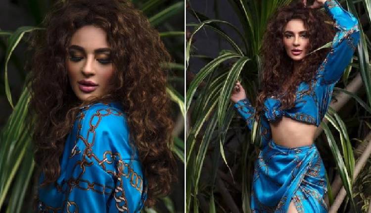 Seerat Kapoor talks about doing films irrespective of language barriers, her experience working in Bollywood and Tollywood films, says, "It is important for us as creatives to consciously keep away from fixed boxes"