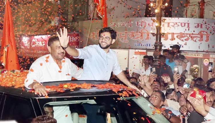Pune Kasba Peth Bypoll Election | Aaditya Thackeray's rally wins Puneites' hearts