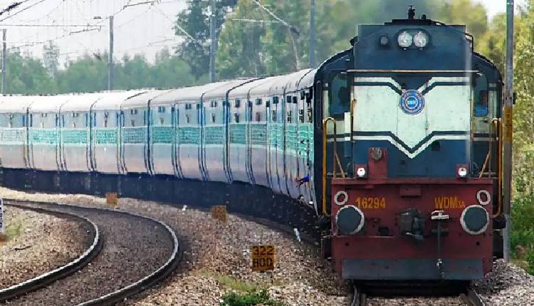 Pune Crime Railway Accident News | Pune division records 464 deaths on railway tracks in 2022