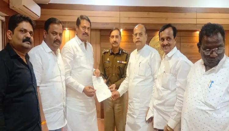 Pune Kasba Peth Bypoll Election | BJP is terrorising activists of other parties, alleges Nana Patole; Submits memorandum to Police Commissioner Retesh Kumaarr