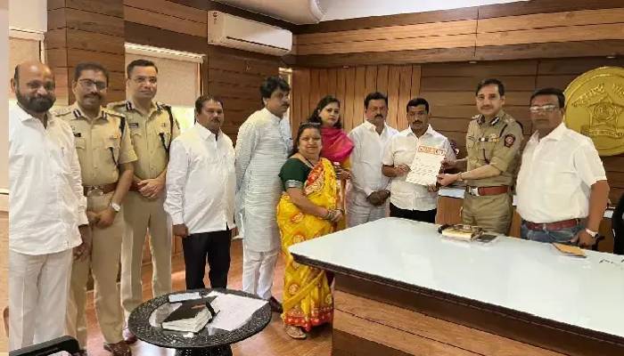 Pune Shivsena News | Shiv Sena submits memorandum to police commissioner; Seeks action against illegal pubs and orchestras