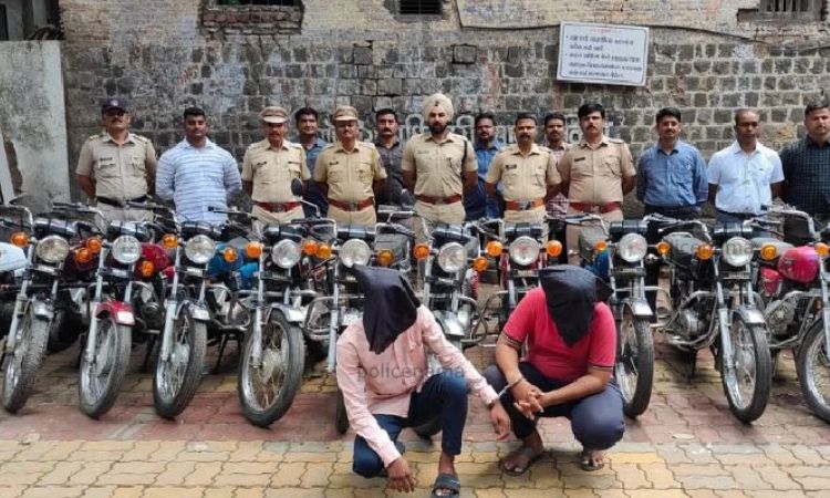 Pune Crime News | Thieves have fascination for Yamaha RX100: 17 motorcycles seized from two thieves, three arrested
