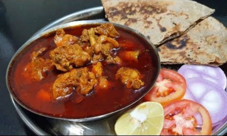 Pune News | Pune: Gavran Chicken Becomes the Star of House-to-House Akhad Parties