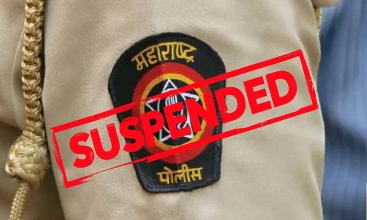 Pune Cop Suspended | ASI in Shivaji Nagar traffic department Premchand Bhanudas Vedpathak suspended for demanding bribe