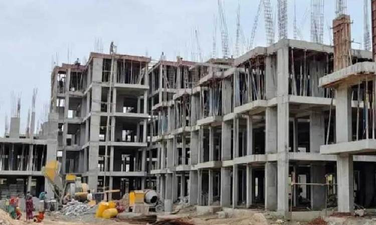 Pune Crime News | Labourer falls to death at construction site in Warje Malwadi