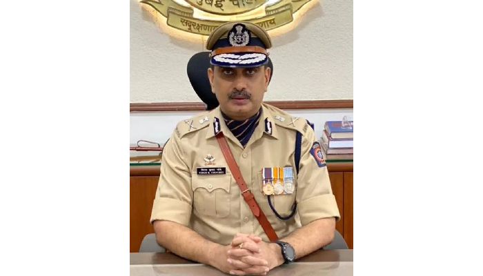 Pune News | Pimpri Chinchwad Police Commissioner Vinoy Kumar Choubey takes stern action against late comers; Show cause notice issued to some police personnel