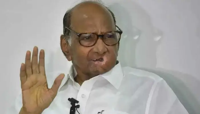Pune News : NCP Chief Sharad Pawar watches first part of musical play ‘Sanshaykallol’: NCP Chief Sharad Pawar watches first part of musical play ‘Sanshaykallol’